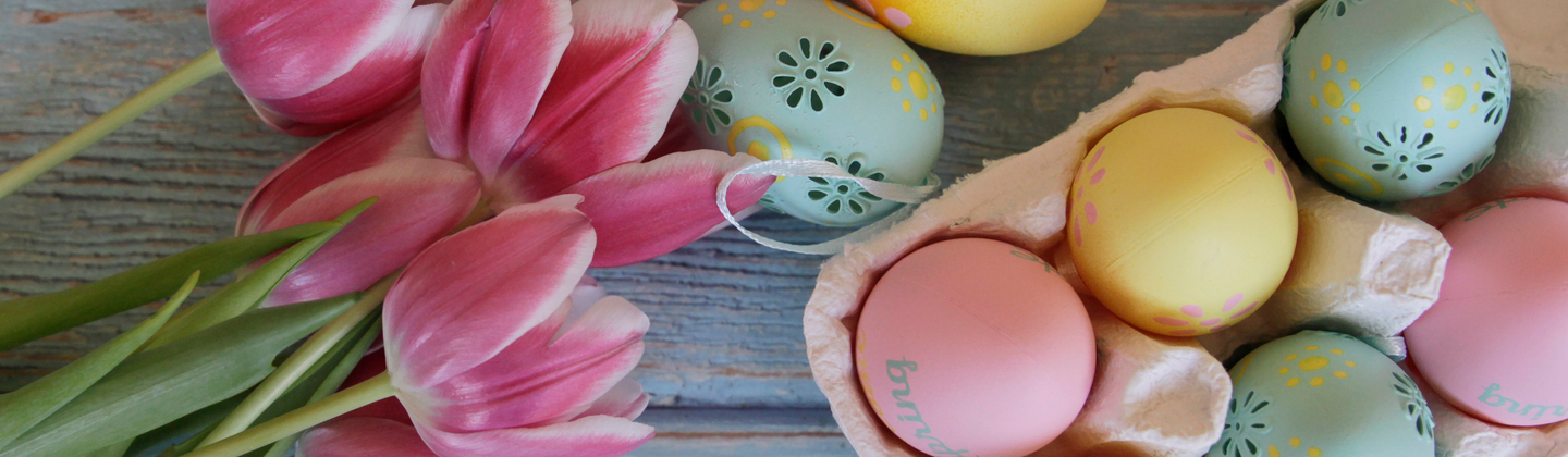 Tulips and Easter egg decorations