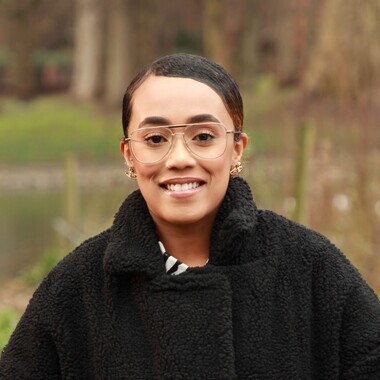 Suad talks about the support her father received from Macmillan