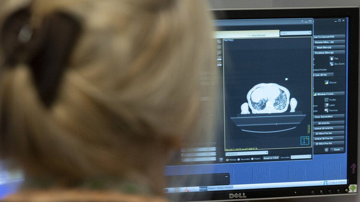 A female radiographer